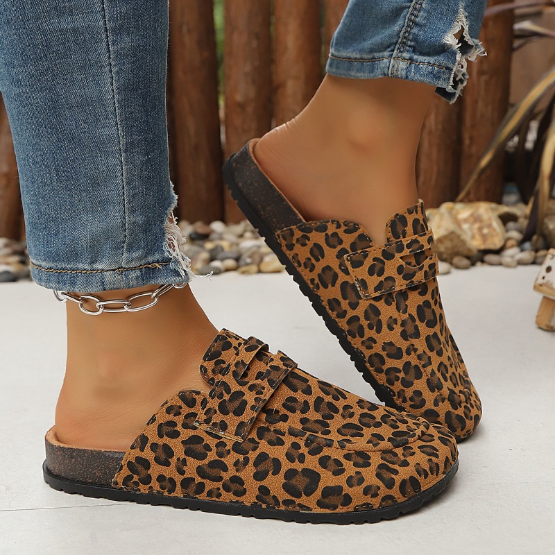 Slip On Mule Flat - Sandal Wanita Motif Leopard Slip On