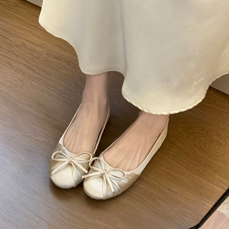 Women'S Shoes For Flat Feet - Sepatu Wanita Model Slip-on Satin 2026,