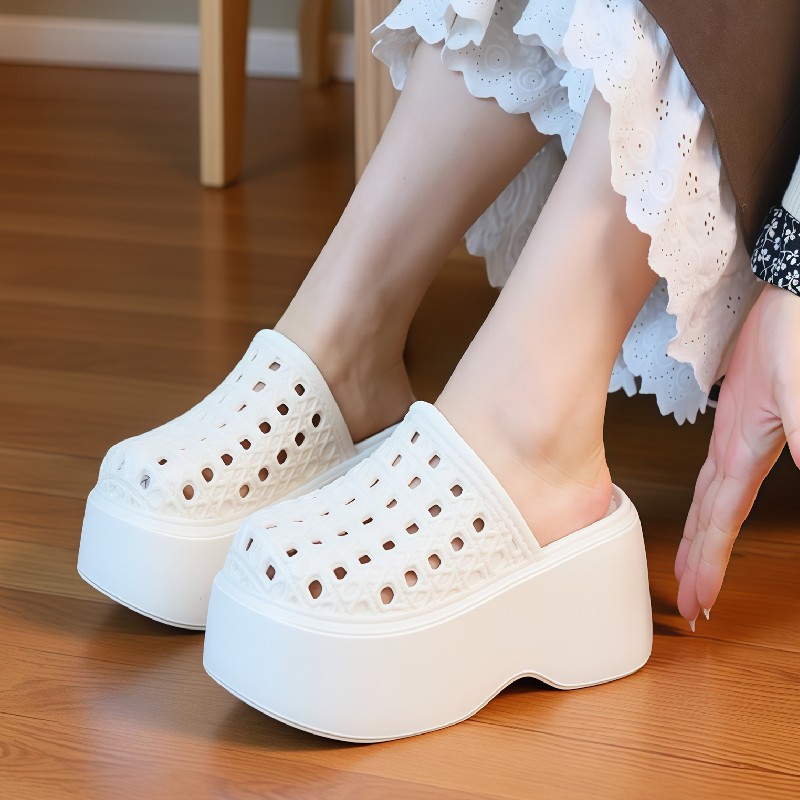 Women Shoes Model - Sandal Platform Tebal 7cm Wanita, Model