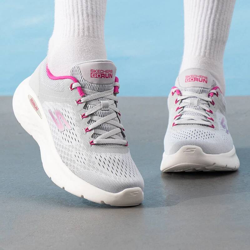 Sepatu Lari Wanita Baru Skeche - Women'S Shoes New Balance ulasan dan harga