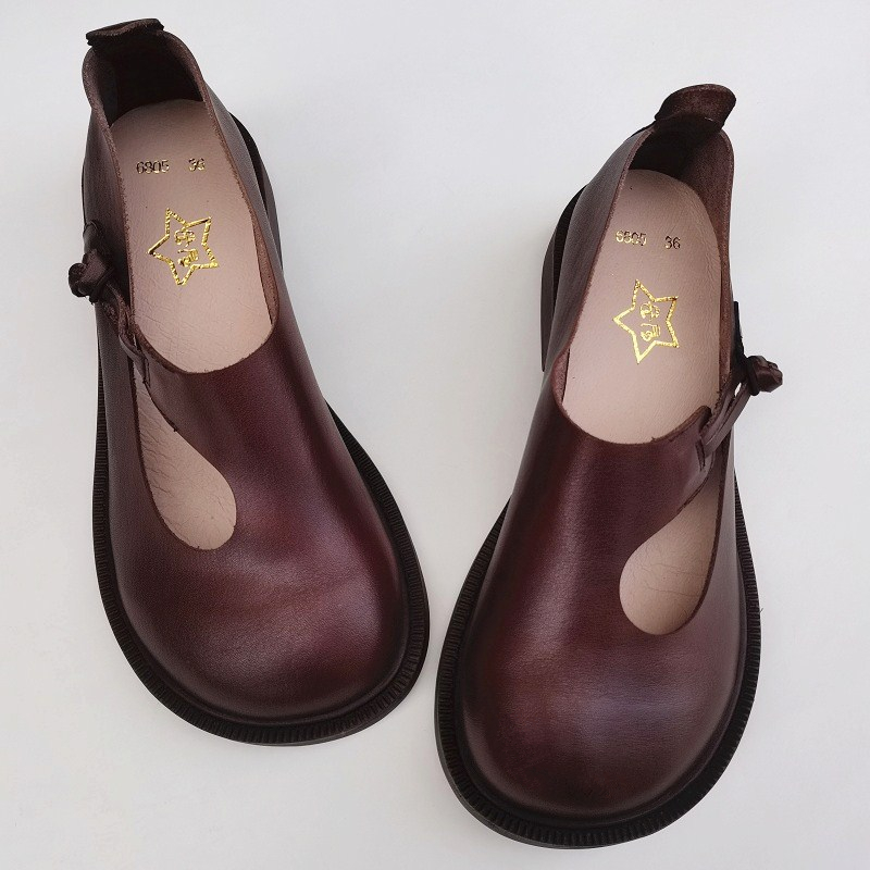 Careaymade-Sepatu Besar Kulit  - Women Shoes Casual ulasan dan harga