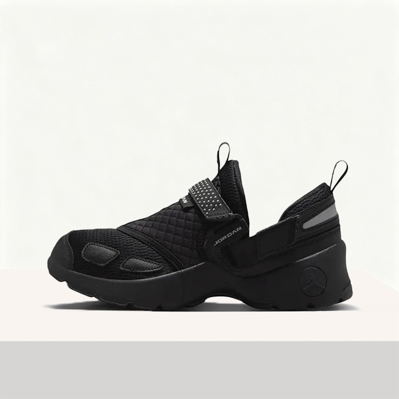 Nike Jordan TrunnerLX Sepatu L - Women Shoes Jordan ulasan dan harga